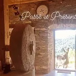 Bed & Breakfast Domaine Colonna Santini ,chambre D Hotes Piscine, Porri