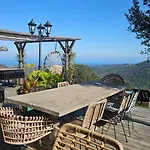 Domaine Colonna Santini ,chambre D Hotes Piscine, Bed & Breakfast Porri