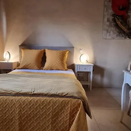 Domaine Colonna Santini ,chambre D Hotes Piscine, Panzió Porri
