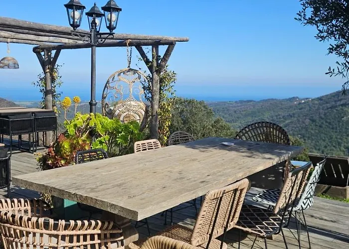 Domaine Colonna Santini ,chambre D Hotes Piscine, Panzió Porri