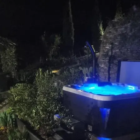 Domaine Colonna Santini ,chambre D Hotes Piscine, Sauna,