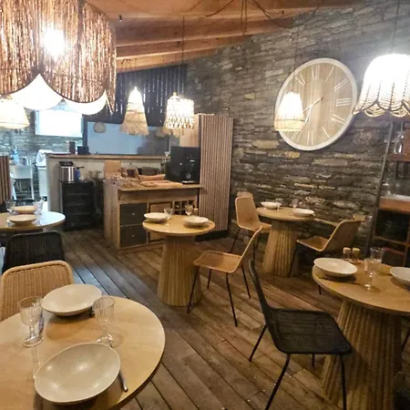 Couette-café Domaine Colonna Santini ,chambre D Hôtes Piscine, Sauna,