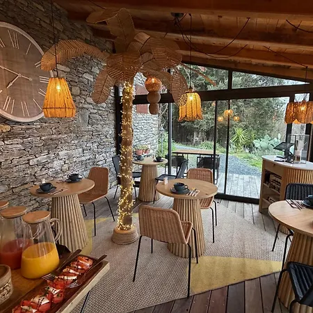 Domaine Colonna Santini ,chambre D Hotes Piscine, Panzió 3*