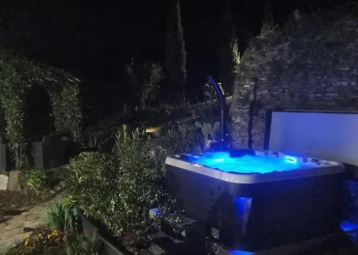 Domaine Colonna Santini ,chambre D Hotes Piscine,