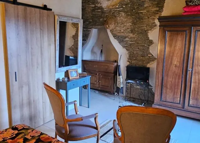 Domaine Colonna Santini ,chambre D Hotes Piscine, Bed & Breakfast Porri