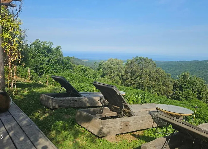 Domaine Colonna Santini ,chambre D Hotes Piscine, 4*
